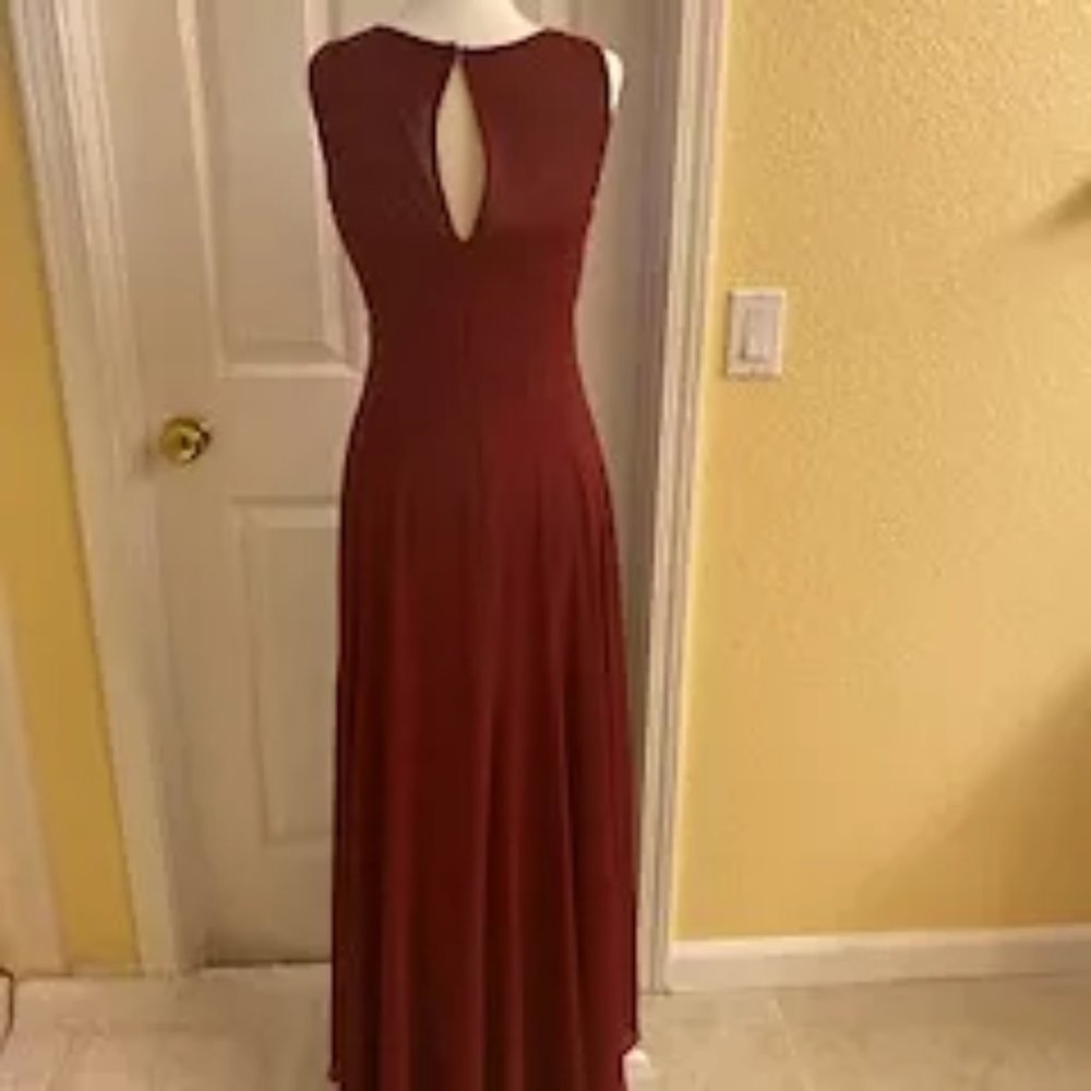 RED DRESS - Picture 3 of 3